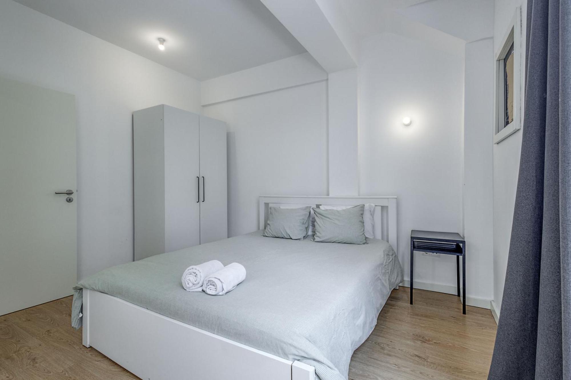 Travel And Live Apartments Porto Phòng bức ảnh